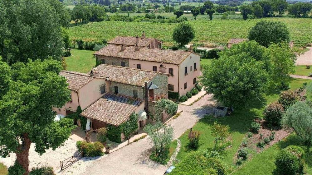 Agriturismo Podere La Fornace 1