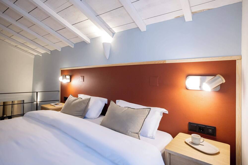 Fine Arts Ateliers by Olala Homes 2