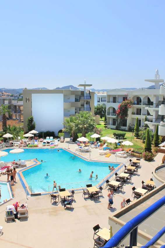 Sea Melody Beach Hotel Apartments 1