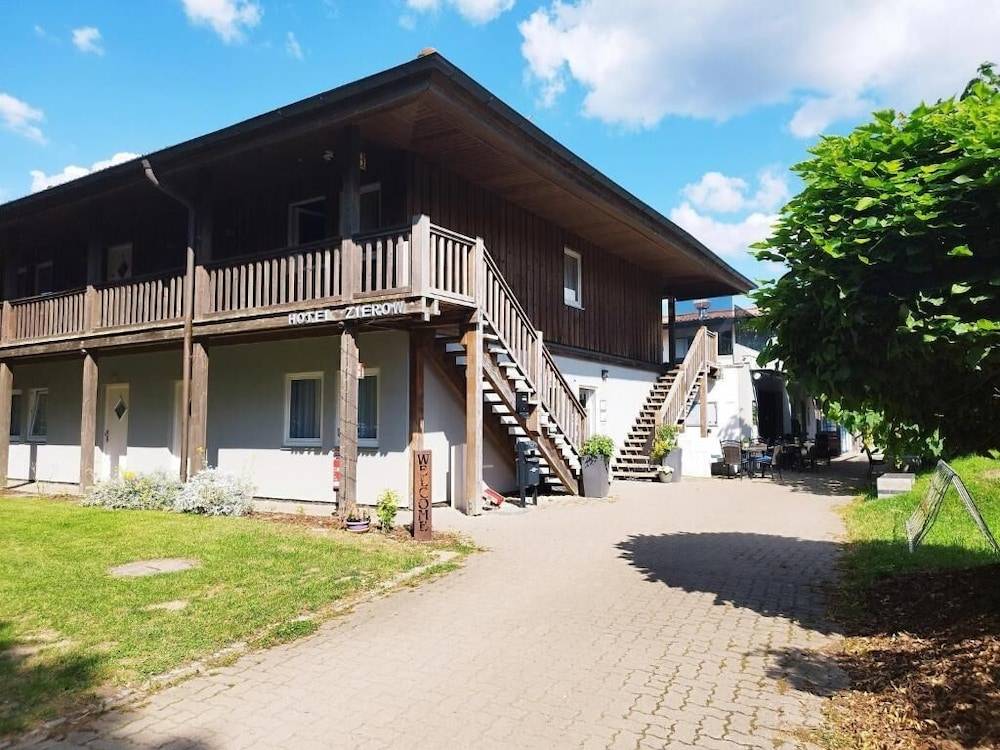 Hotel Zierow - Urlaub an der Ostsee 1