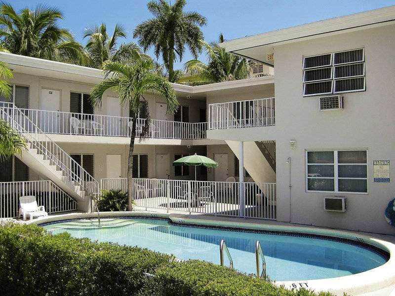 Summerland Suites 1