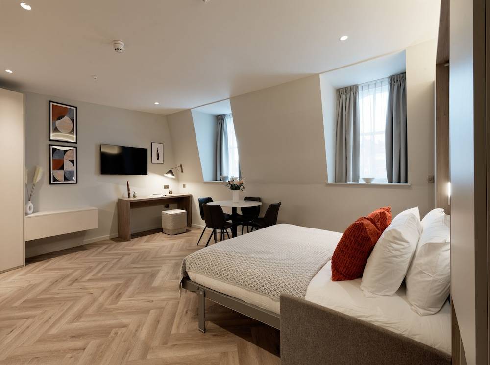 Notting Hill Studios by DMONTRIO 2