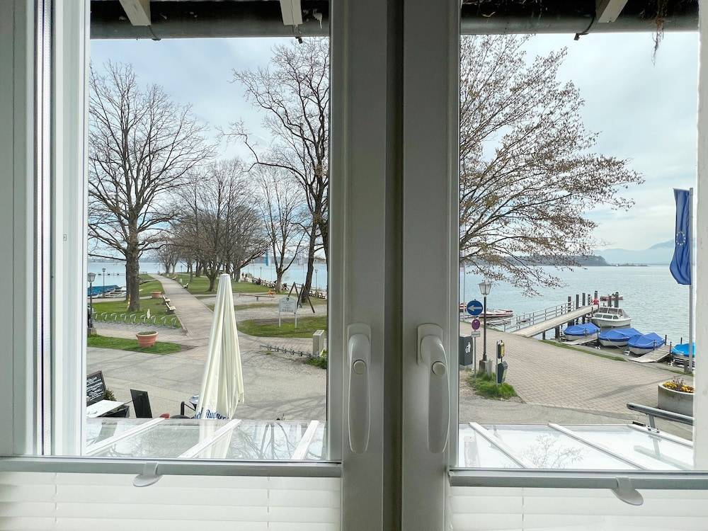 Sieben Zimmer am See 2