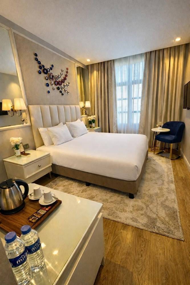 Ess Hotel 1