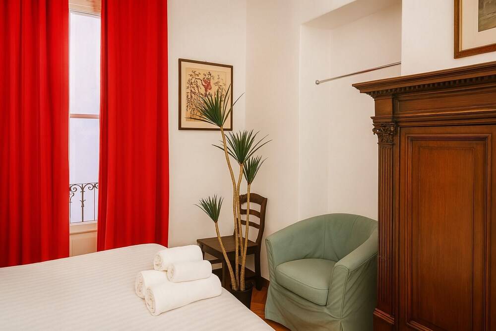 Casa Milano Vintage Vibes with balcony 2