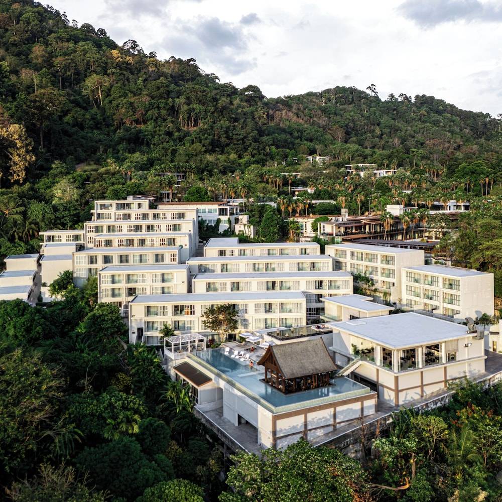 Seavale patong phuket 1