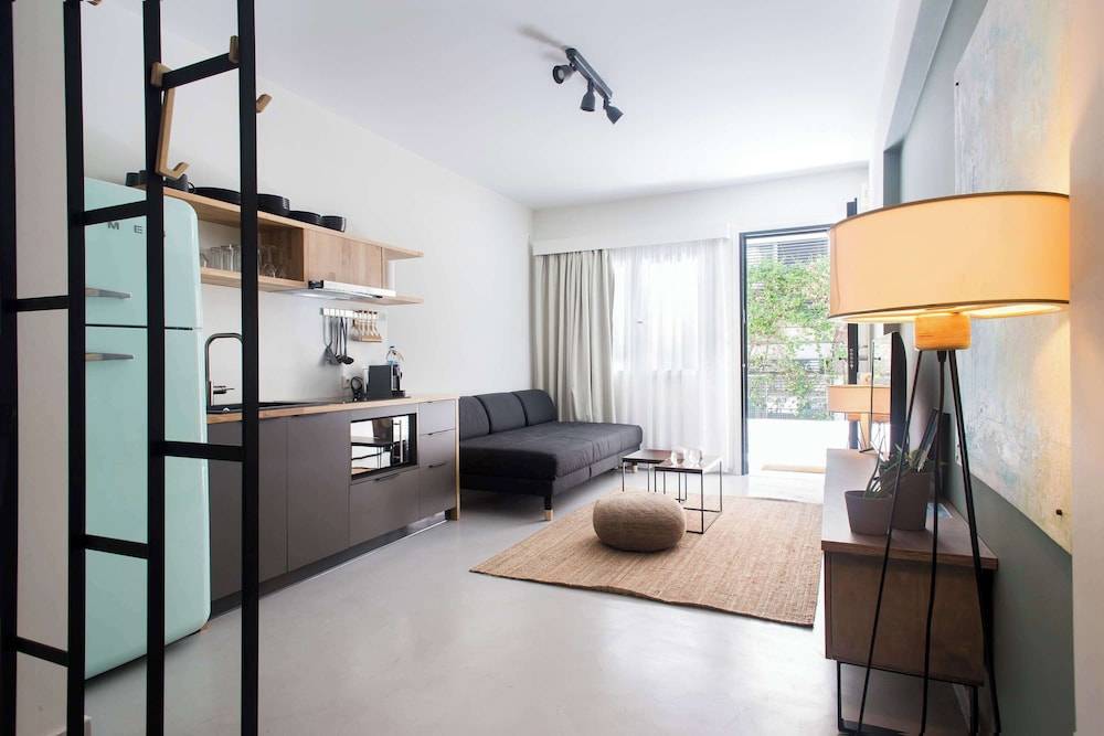 Soho Apartments by Olala Homes 1