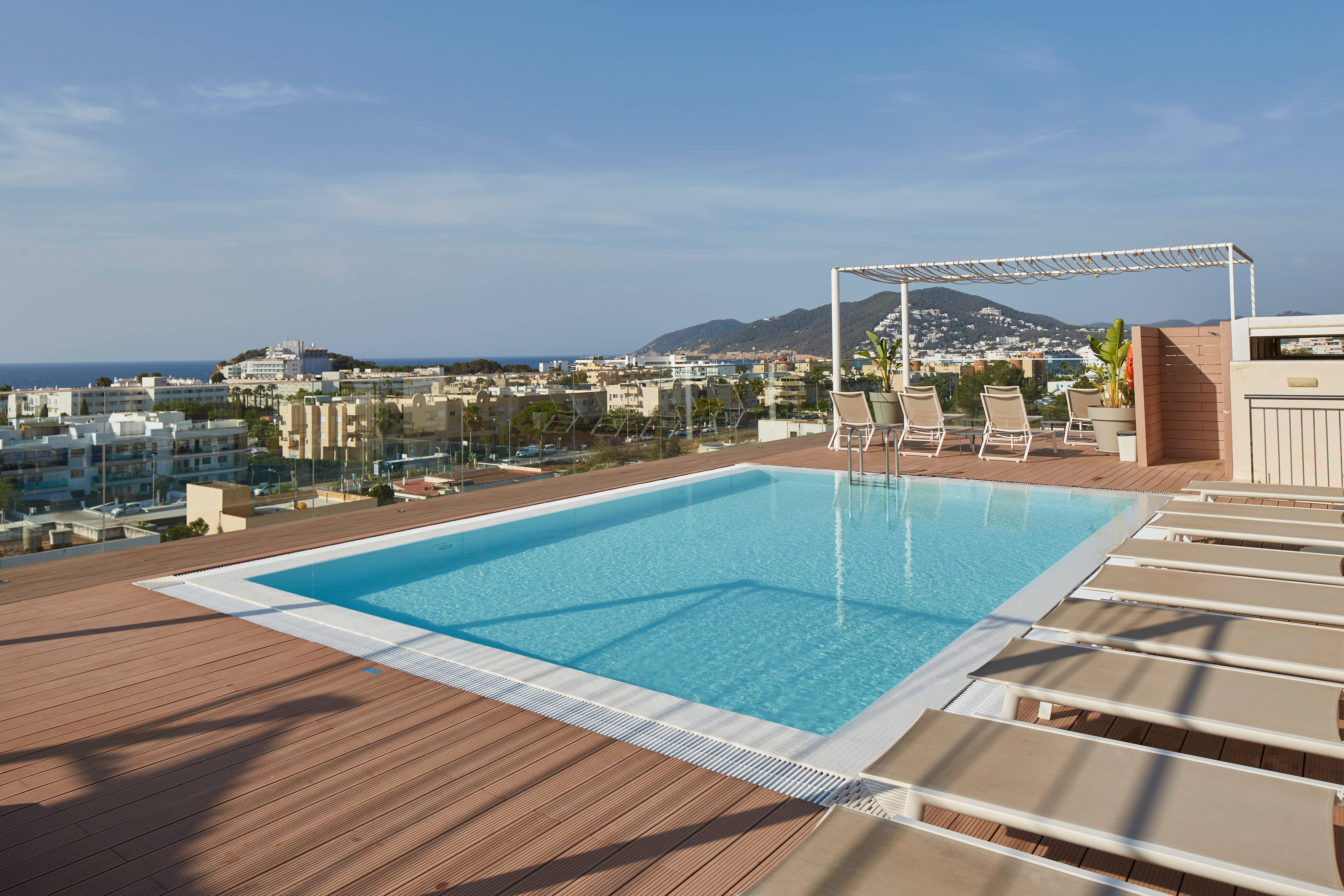 Invisa Aparthotel Casa Luis 2