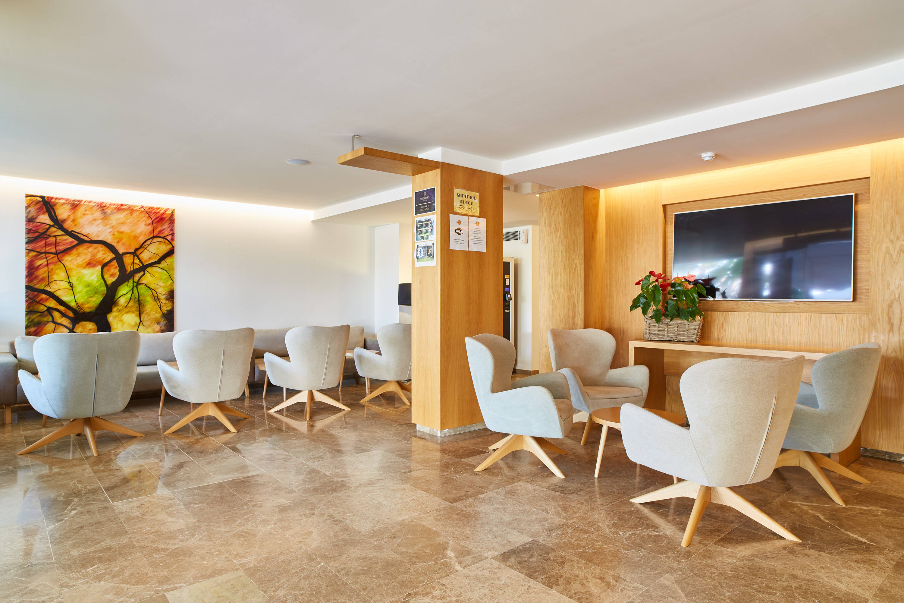 Invisa Aparthotel Casa Luis 1