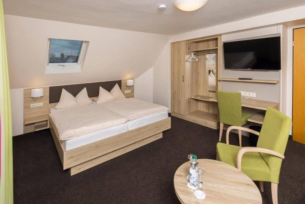 Landhotel Wolf-Mertes 2