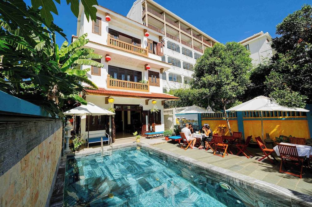B'Lan Riverside Villa 1