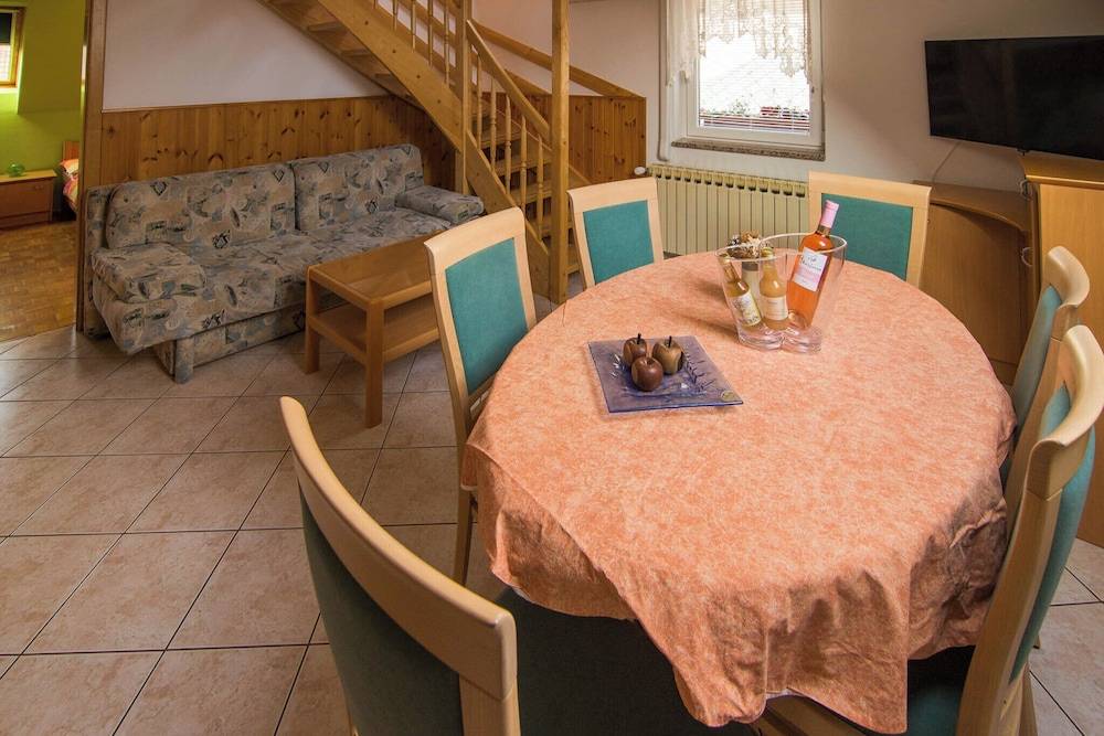 Apartments Mrakič 1
