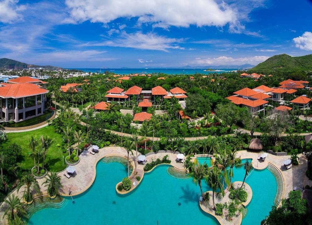 Sanya Luhuitou Guesthouse & Resort 1