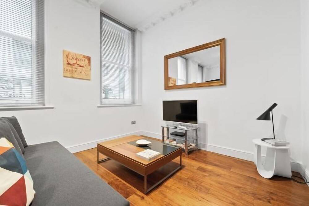 Apartment 2, 48 Bishopsgate by City Living London 1
