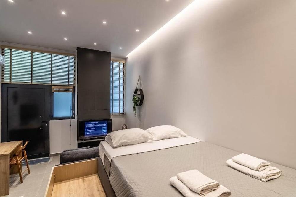 ARIS Premium Accommodation 1