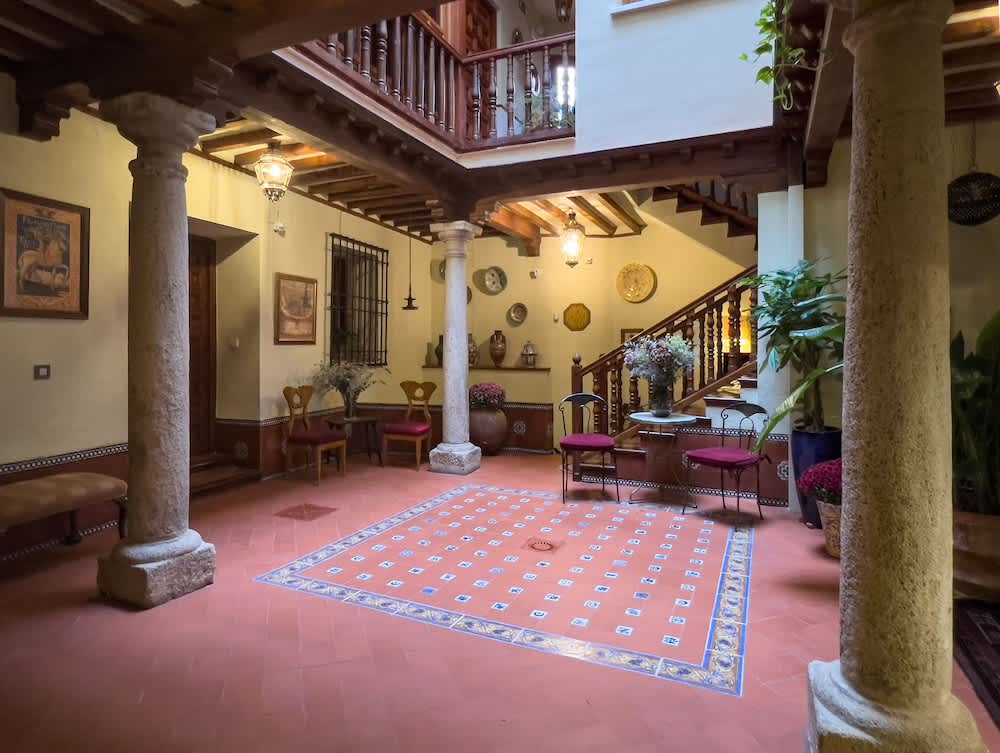 LUX San Miguel 2