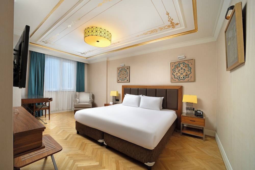 Golden Age Hotel Taksim 1