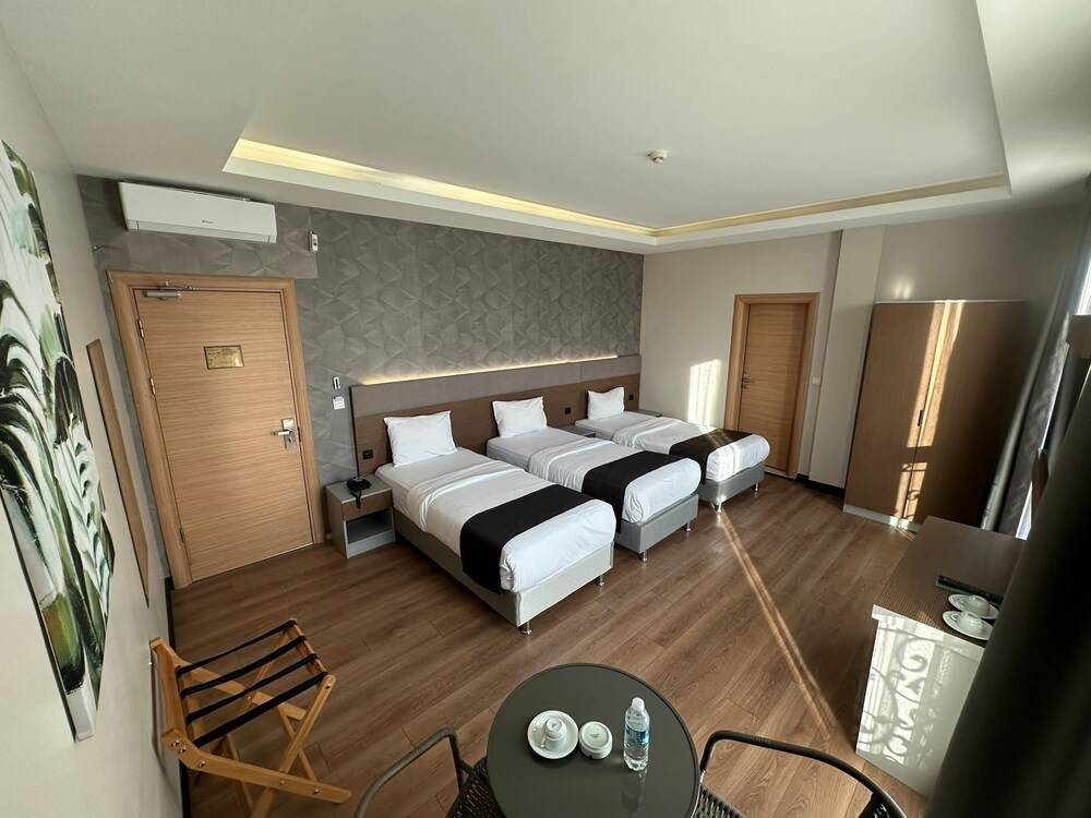 Niconya Port Suite&Hotel 1