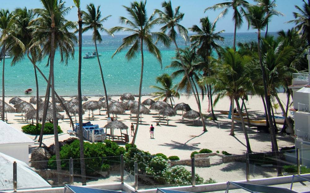 BRISAS TROPICAL playa LOS CORALES 1