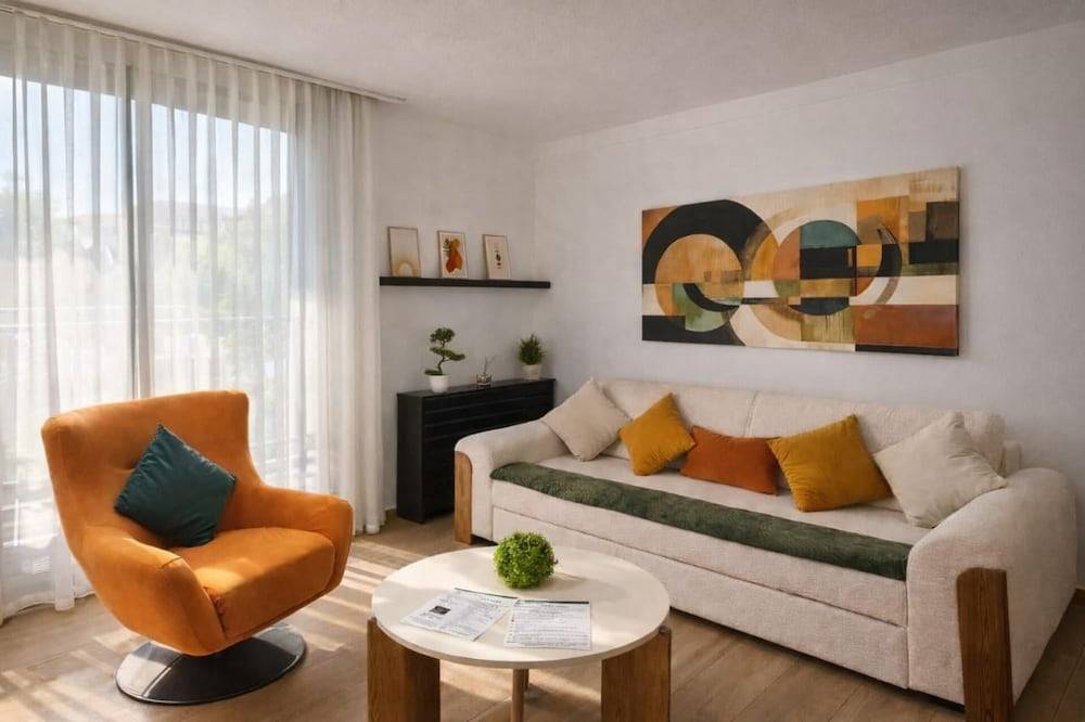 Captivating 2-Bed Apartment in Tunis 1