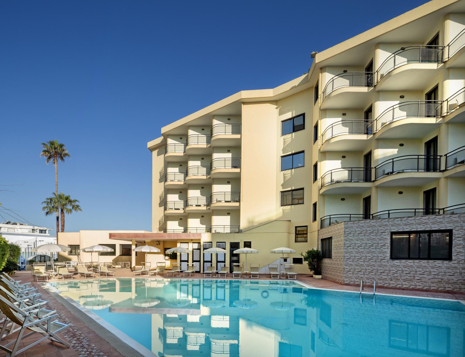 Rina Hotel 1