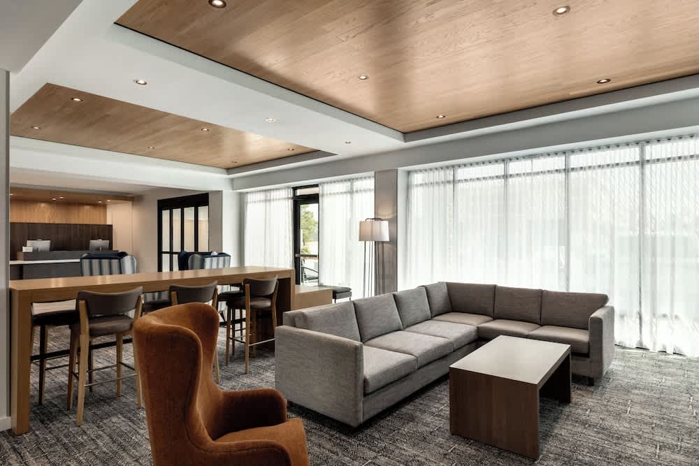 Staybridge Suites Norfolk Airport by IHG 2