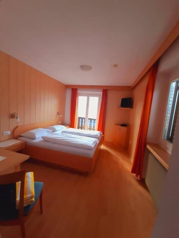 Hotel Pörnbacher 2