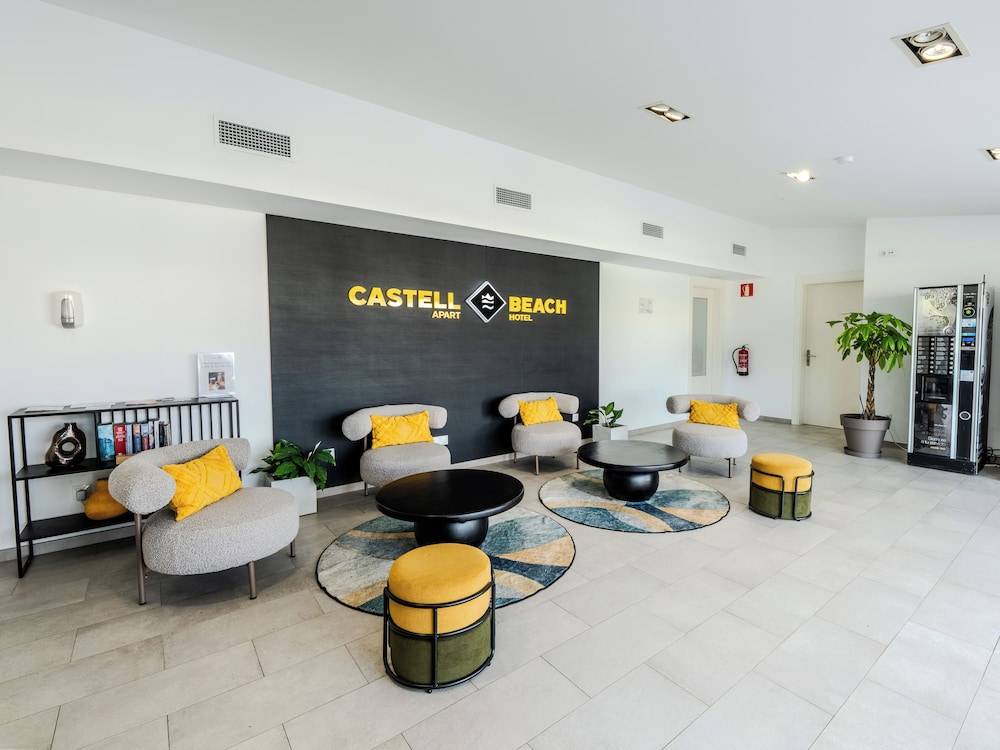Castell Beach Aparthotel 2