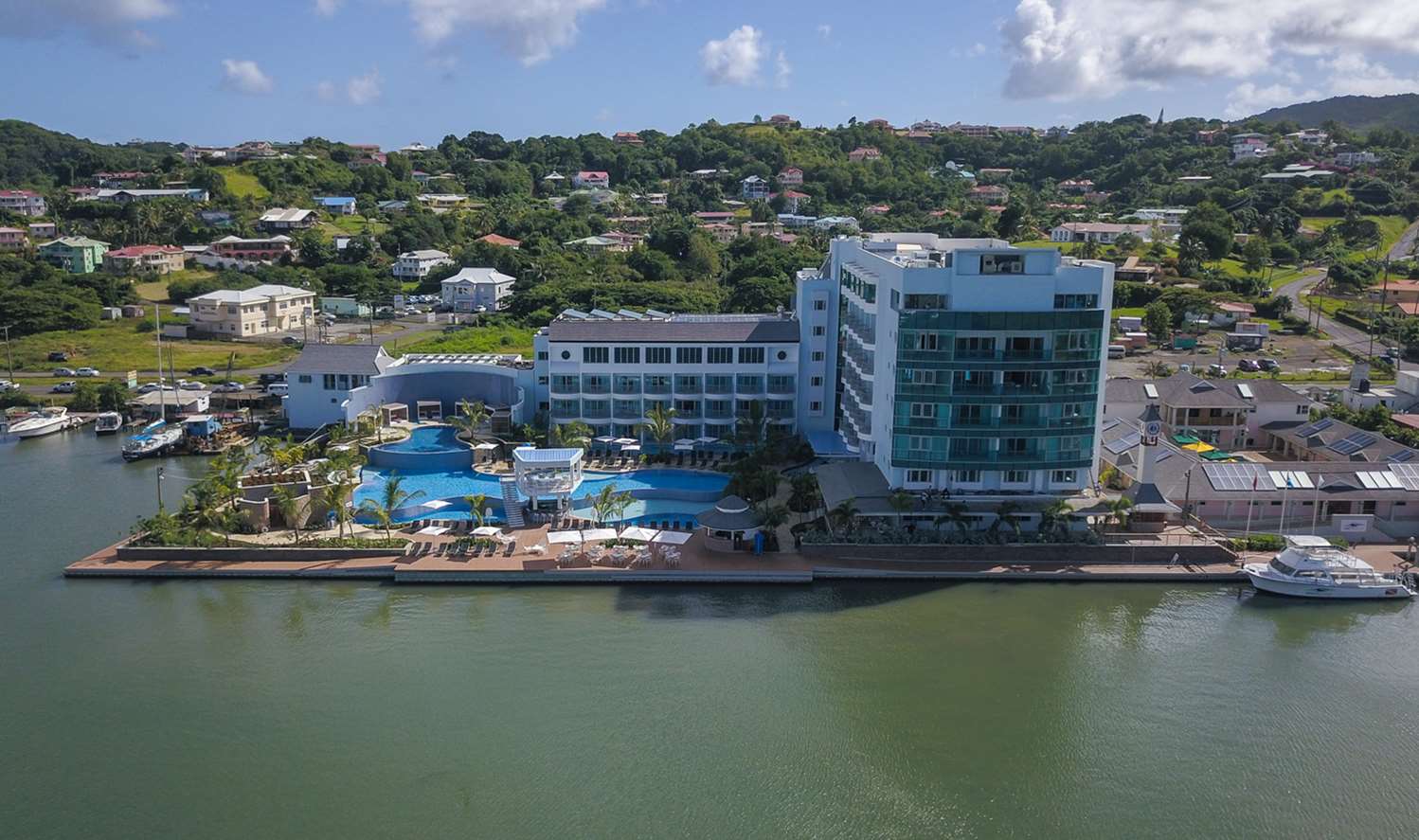 Harbor Club St. Lucia, Curio Collection by Hilton 1