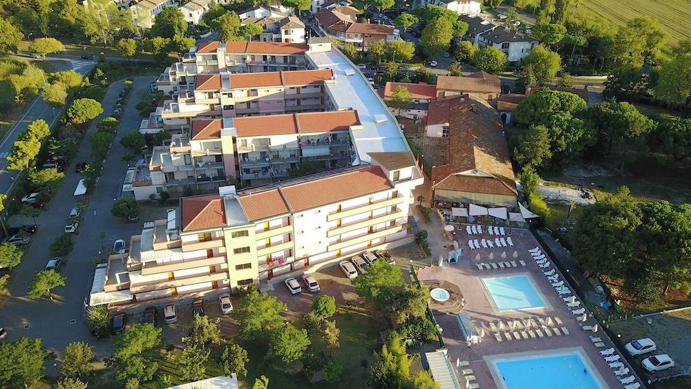 Aparthotel Costa Paradiso 1