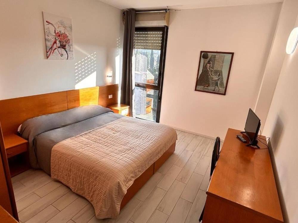 HOTEL LA FENICE 2