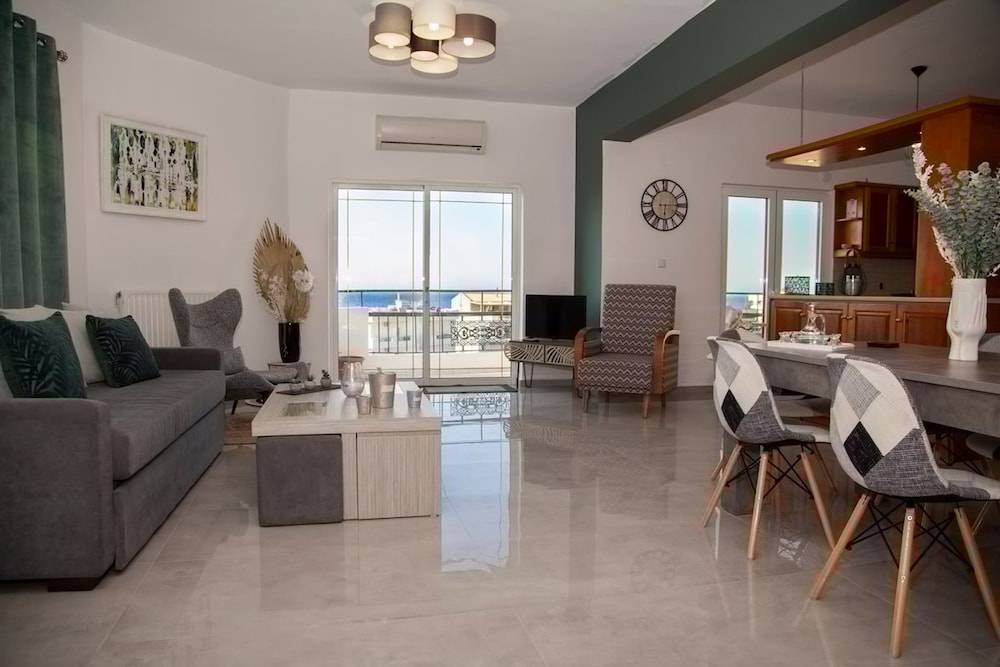 Meraki Beautiful apartment near the sea 1