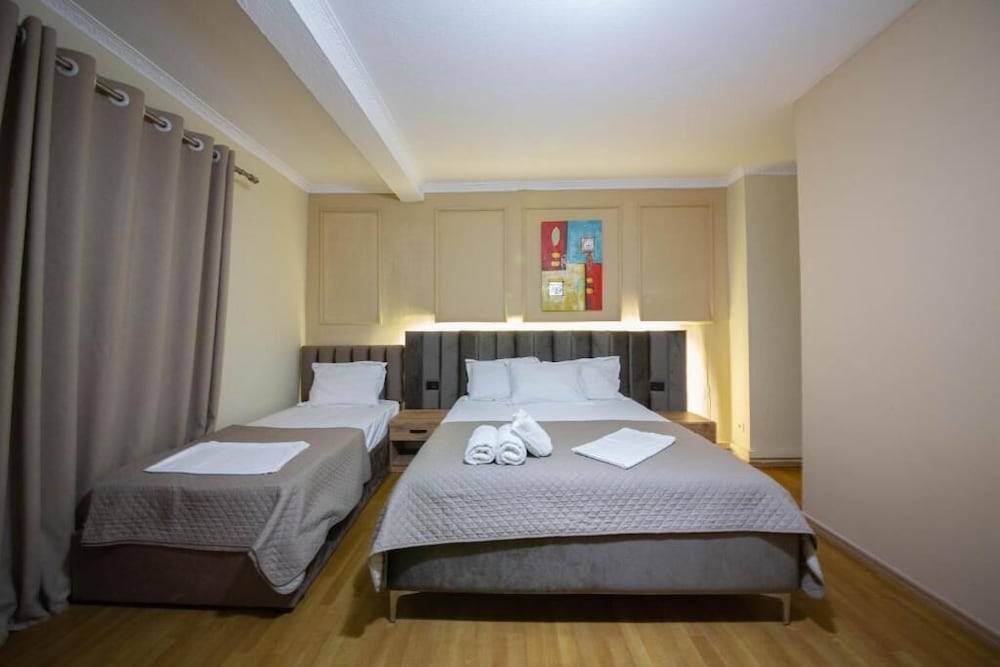 Eriks Rooms 2