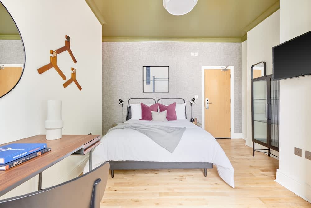 Camden Road Hotel 1