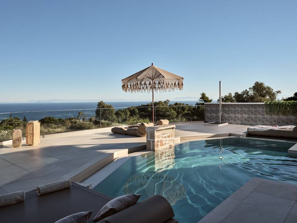 Ocean Luxury Villas 1