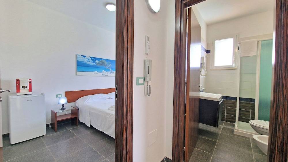 Maris Inn 2