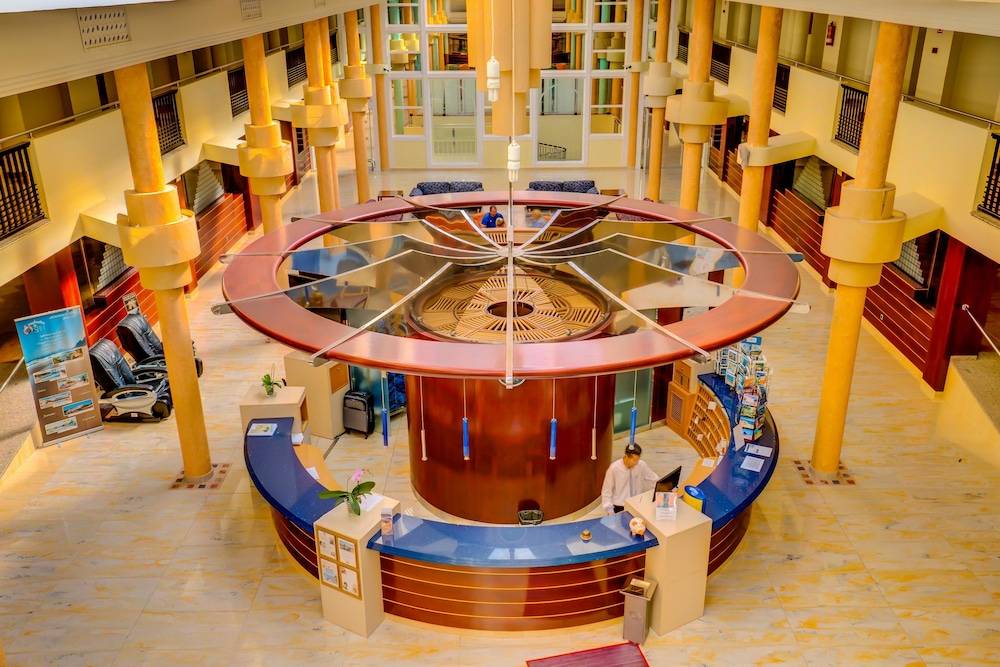 SBH Crystal Beach Hotel & Suites - Adults Only 2