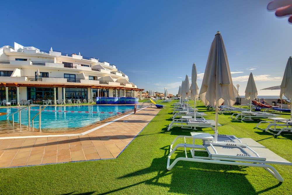 SBH Crystal Beach Hotel & Suites - Adults Only 1