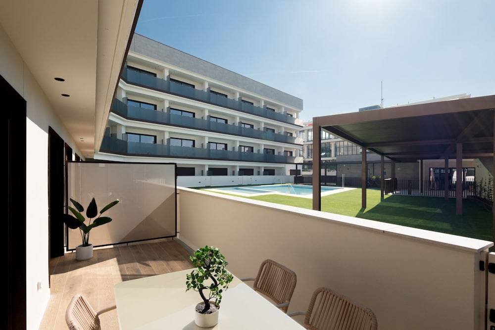 Can Milà Apartments 1