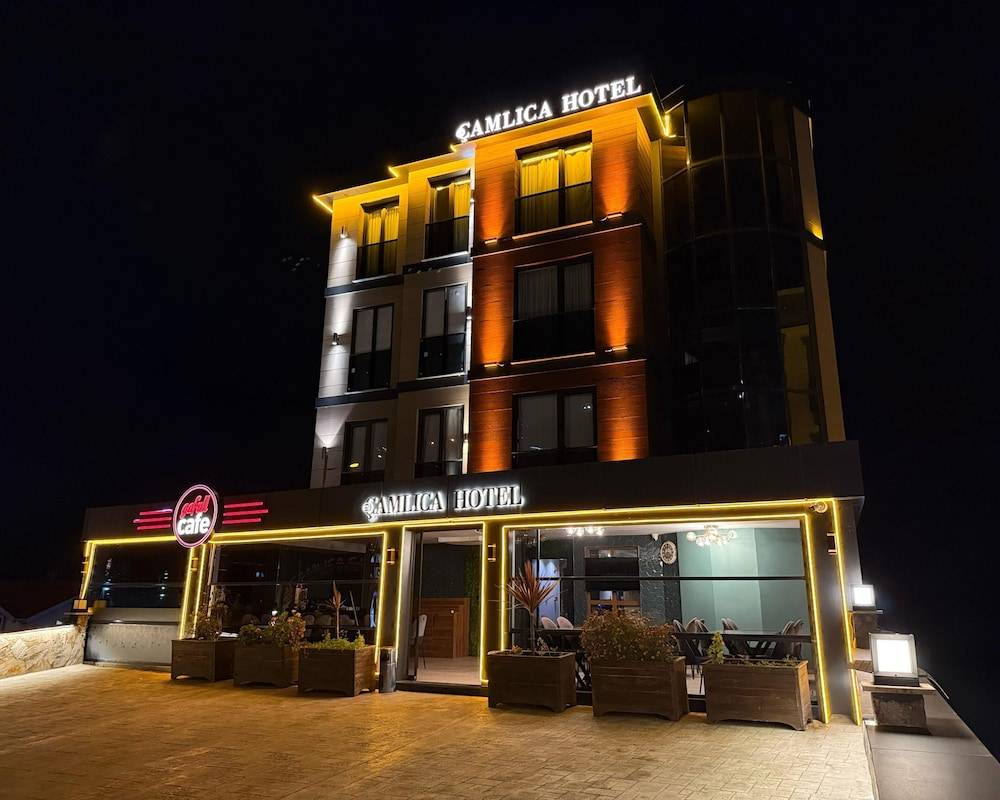 Çamlıca Hotel 1