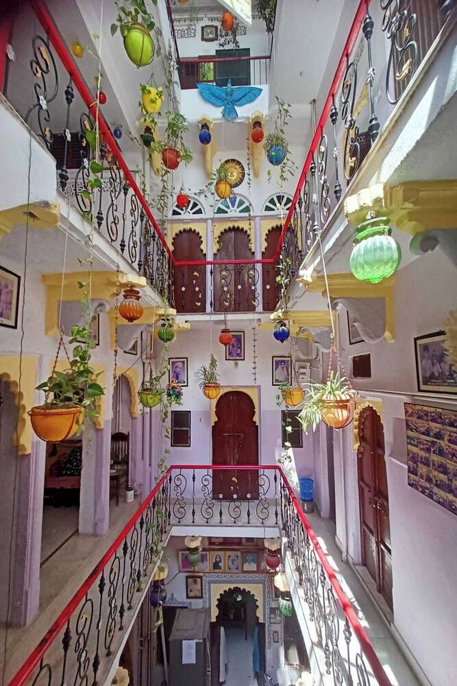 Nukkad Guest House Near Lake Pichola 1