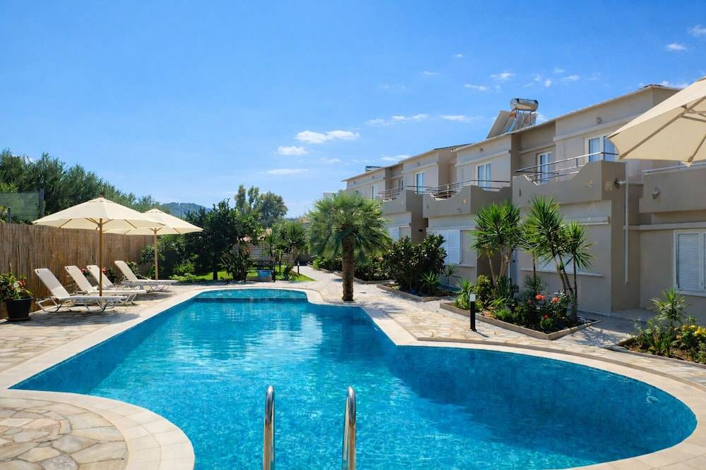Secret Garden Hotel 1