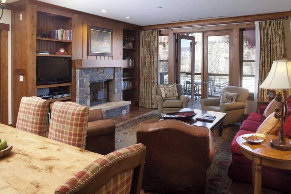 Countryside at Snowmass - CoralTree Residence Collection 1