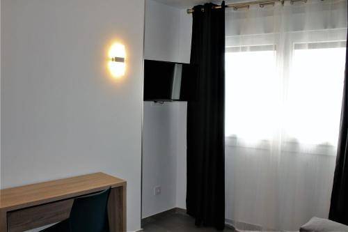 Hotel Hollywood 2