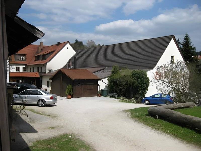 Hotel & Landgasthof Forsthof 2