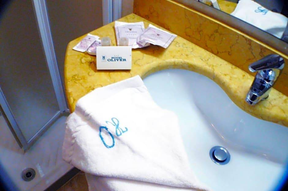 Hotel Oliver 2