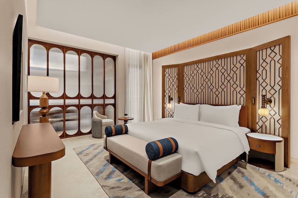 Mercure Abu Dhabi Downtown 2