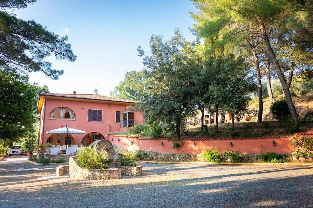 Podere San Filippo B&B-Apartment-Pet Friendly-Bike Friendly 1
