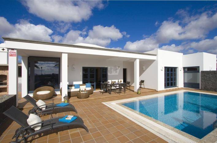 Villas Mamma Mia pool heat Private & Jacuzzi 2