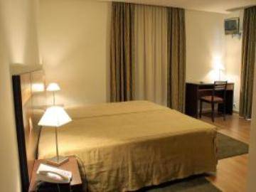 Hotel Santo Condestavel 1